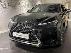 Noir Utilisé 2024 Lexus UX 300h SUV | 40 990 € (Prix juste)