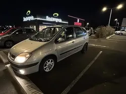 Utilisé 2001 Renault Scénic Dynamique Monospace | 1 000 €
