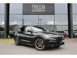 Noir Utilisé 2024 Alfa Romeo Stelvio Veloce SUV | 40 900 € (Prix juste)