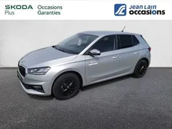 Gris Utilisé 2025 Skoda Fabia Selection Berline | 21 099 € (Prix juste)