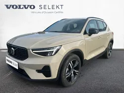Beige Nouvelle 2024 Volvo XC40 SUV | 42 999 € (Prix juste)