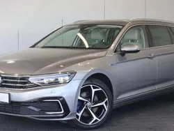 Utilisé 2020 VW Passat GTE Berline | 26 389 € (Prix assez cher)