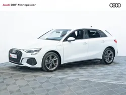 Blanc Utilisé 2021 Audi A3 Sportback S-Line Berline | 28 990 € (Bon prix)
