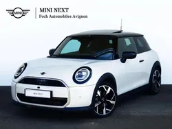 Blanc Utilisé 2024 Mini Cooper Favoured Citadine | 32 900 € (Prix cher)