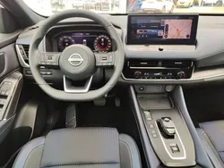 Blanc Utilisé 2024 Nissan Qashqai Tekna SUV | 31 990 € (Prix juste)
