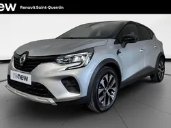 Gris Utilisé 2023 Renault Captur Evolution SUV | 18 790 € (Prix juste)