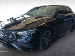 Noir Utilisé 2024 Mercedes A200 AMG line Berline | 38 990 € (Prix cher)
