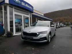 Gris Utilisé 2022 Skoda Octavia Ambition Citadine | 20 980 €
