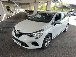 Blanc Utilisé 2021 Renault Clio V SE Citadine | 12 989 € (Bon prix)