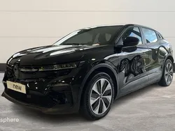 Noir Utilisé 2022 Renault Mégane Evolution SUV | 20 799 € (Prix juste)