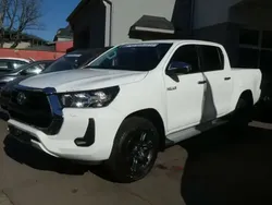 Blanc Nouvelle 2024 Toyota HiLux Comfort Pick-up | 44 051 € (Prix juste)