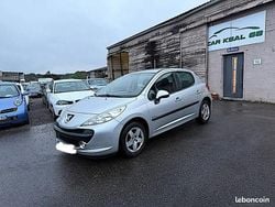 Gris Utilisé 2009 Peugeot 207 Premium Berline | 3 299 € (Prix cher)