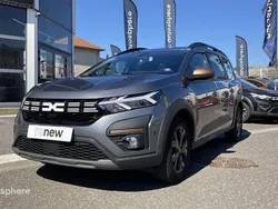 Gris Utilisé 2024 Dacia Jogger Extreme Break | 23 999 € (Prix juste)