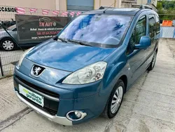 Bleu Utilisé 2011 Peugeot Partner Tepee Monospace | 6 290 €