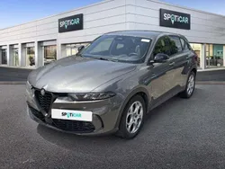 Gris vesuvio métallisée Utilisé 2023 Alfa Romeo Tonale Sprint SUV | 26 990 € (Prix juste)