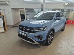 Bleu Nouvelle 2025 VW T-Cross Style SUV | 31 500 € (Prix assez cher)