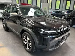 Noir Utilisé 2025 Dacia Duster Expression SUV | 22 553 € (Prix juste)