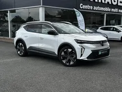 Blanc Utilisé 2024 Renault Scénic Techno Monospace | 34 480 € (Bon prix)