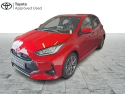 Rouge Utilisé 2024 Toyota Yaris Hybrid Style Berline | 31 276 €