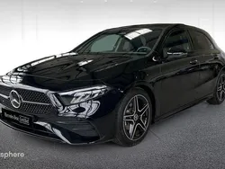 Noir Nouvelle 2024 Mercedes A200 AMG line Berline | 37 490 € (Super prix)