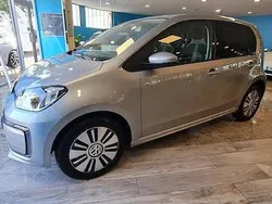 Utilisé 2019 VW e-up! Citadine | 10 990 €