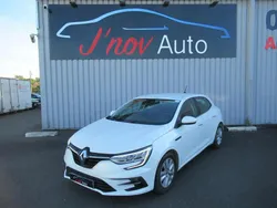 Blanc Utilisé 2021 Renault Mégane IV Business Berline | 16 490 € (Prix juste)