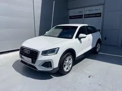 Blanc ibis Utilisé 2022 Audi Q2 Business SUV | 24 861 € (Prix juste)