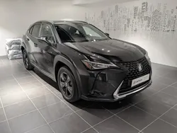 Noir Utilisé 2021 Lexus UX 250h SUV | 28 470 € (Prix juste)