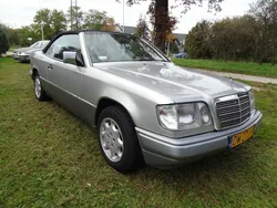 Argent Utilisé 1994 Mercedes E200 Cabriolet | 11 640 €