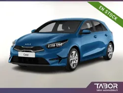 Bleu Nouvelle 2025 Kia Ceed Berline | 23 616 € (Prix juste)
