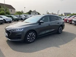 Gris Utilisé 2024 Ford Focus Business Edition | 22 999 € (Prix juste)