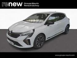 Blanc Utilisé 2024 Renault Clio V Techno Citadine | 15 990 € (Prix juste)