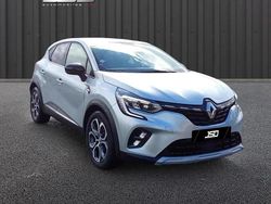 Gris Utilisé 2023 Renault Captur Techno SUV | 19 490 € (Prix juste)