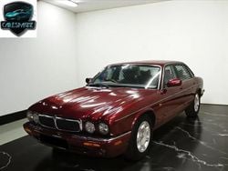 Rouge Utilisé 2006 Jaguar XJ8 Executive Berline | 4 900 €