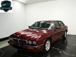 Rouge Utilisé 2006 Jaguar XJ8 Executive Berline | 4 900 €