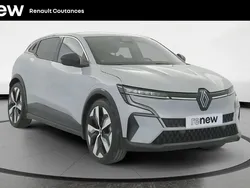 Gris Utilisé 2022 Renault Mégane Techno Berline | 21 390 € (Bon prix)