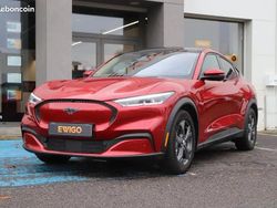 Rouge Occasion 2020 Ford Mustang Mach-E Standard Range SUV | 24 990 € (Prix juste)