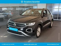 Utilisé 2024 VW T-Roc Life SUV | 24 890 € (Prix juste)