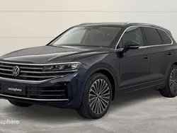 Bleu Utilisé 2024 VW Touareg Elegance SUV | 76 999 € (Prix juste)
