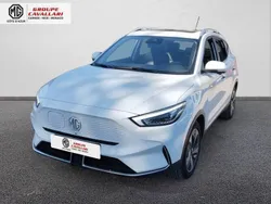 Blanc Nouvelle 2024 MG ZS Berline | 29 990 € (Prix assez cher)