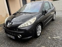 Utilisé 2006 Peugeot 207 Sport Berline | 3 990 € (Prix cher)