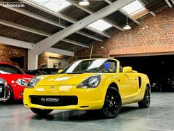 Jaune Utilisé 2002 Toyota MR2 Cabriolet | 13 780 €
