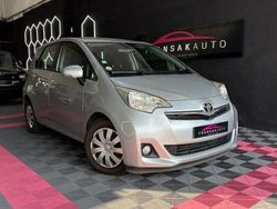 Gris Utilisé 2013 Toyota Verso-S Monospace | 6 990 €