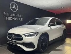 Blanc Utilisé 2022 Mercedes GLA200 AMG line SUV | 36 990 €