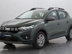 Noir Utilisé 2023 Dacia Sandero Expression Citadine | 14 799 € (Prix juste)