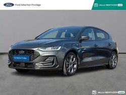 Gris Utilisé 2023 Ford Focus ST-Line X Berline | 20 490 € (Prix juste)