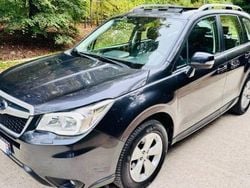 Gris Utilisé 2015 Subaru Forester SUV | 8 990 €