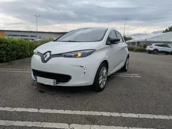 Blanc Utilisé 2015 Renault Zoe Zen Citadine | 6 200 € (Prix juste)