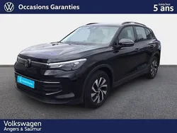 Noir Utilisé 2024 VW Tiguan Life SUV | 34 983 € (Bon prix)