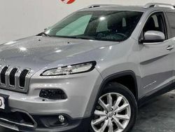 Utilisé 2016 Jeep Cherokee Longitude SUV | 15 490 € (Prix juste)
